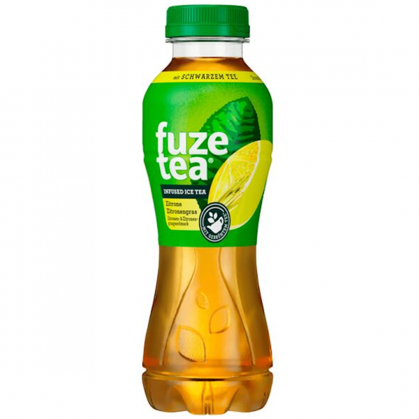 Herb, frisch und zitronig – Fuze Tea Zitrone + Zitronengras bringt sommerliche Leichtigkeit ins Glas.